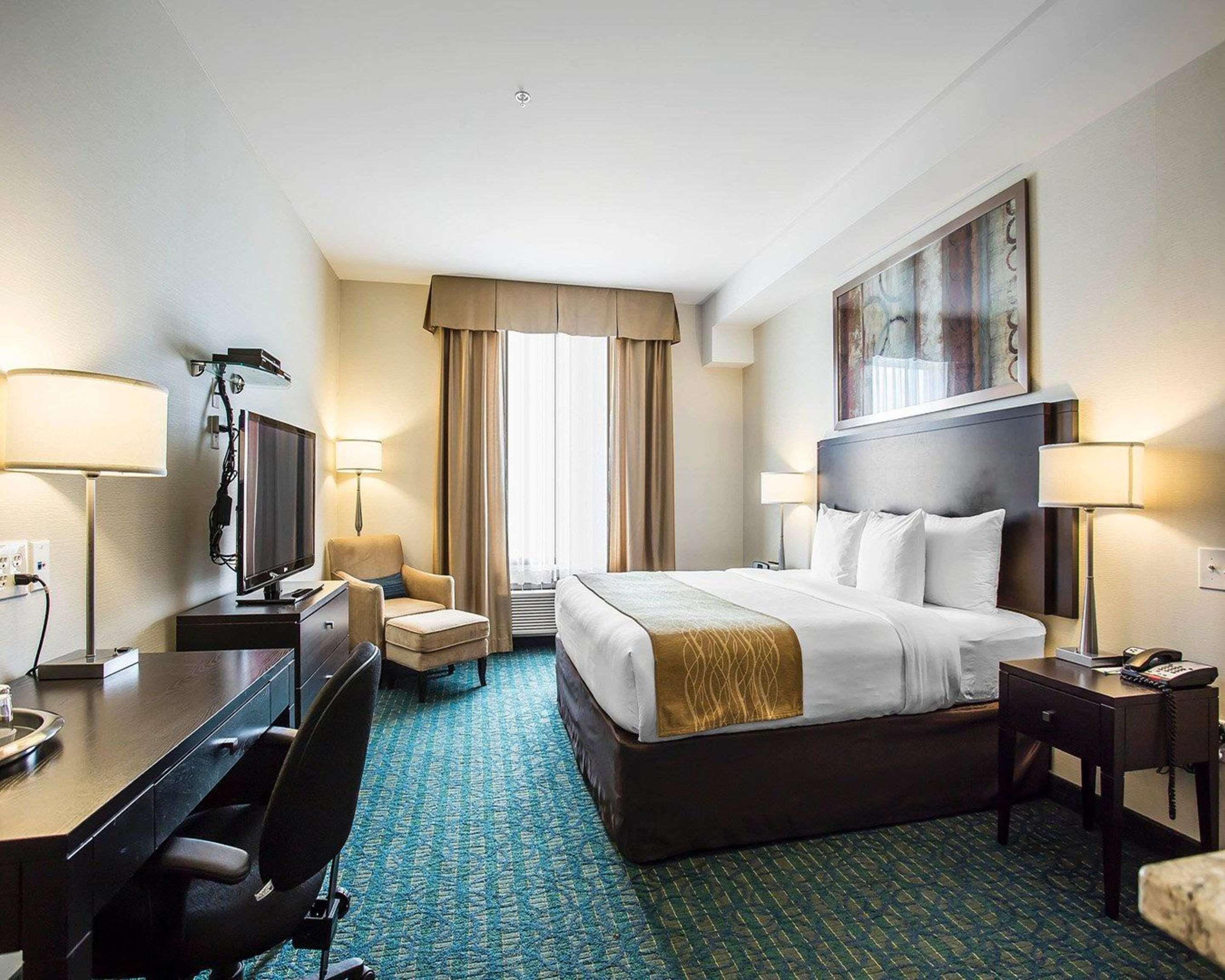 Comfort Hotel Bayer'S Lake Timberlea Ngoại thất bức ảnh