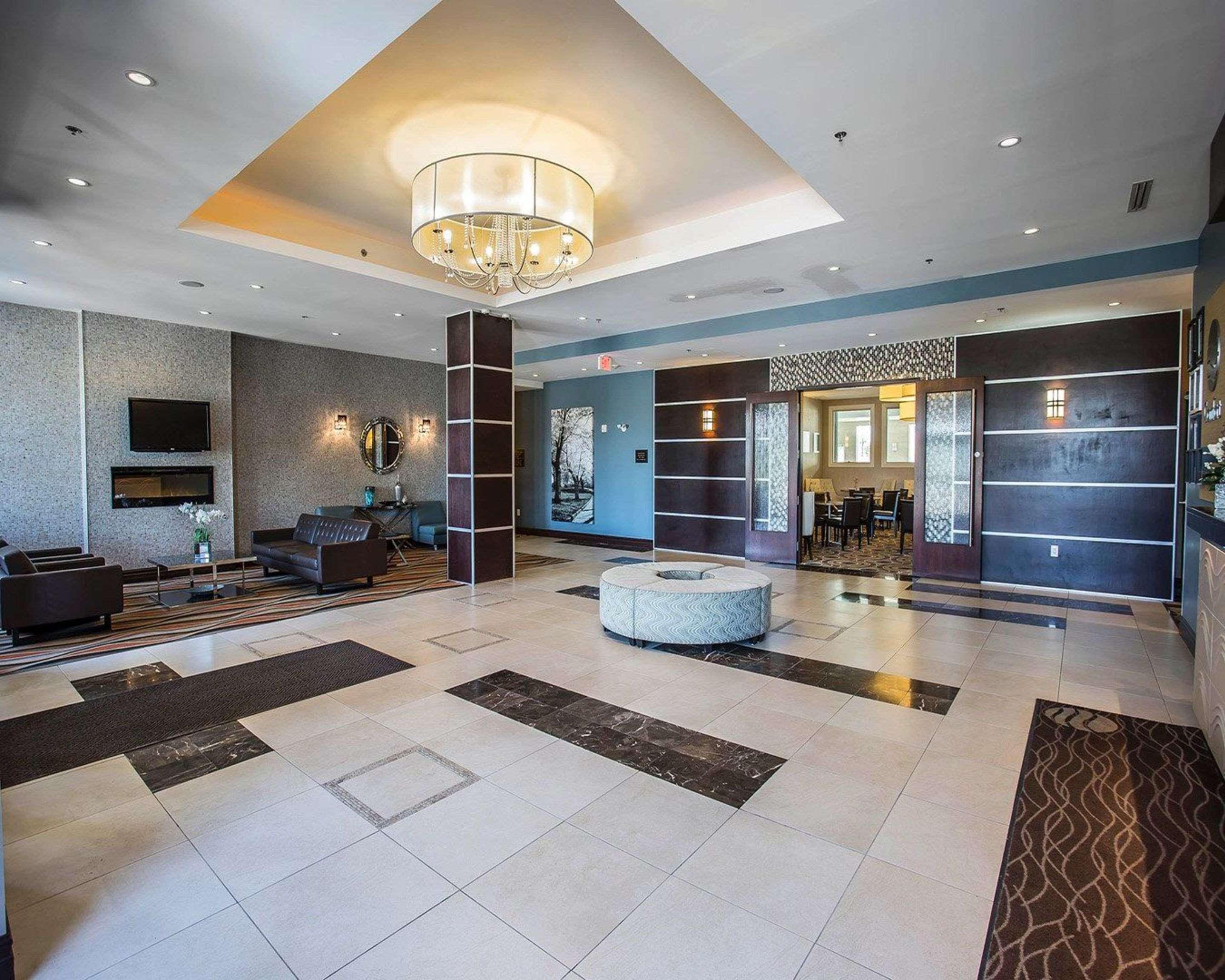 Comfort Hotel Bayer'S Lake Timberlea Ngoại thất bức ảnh