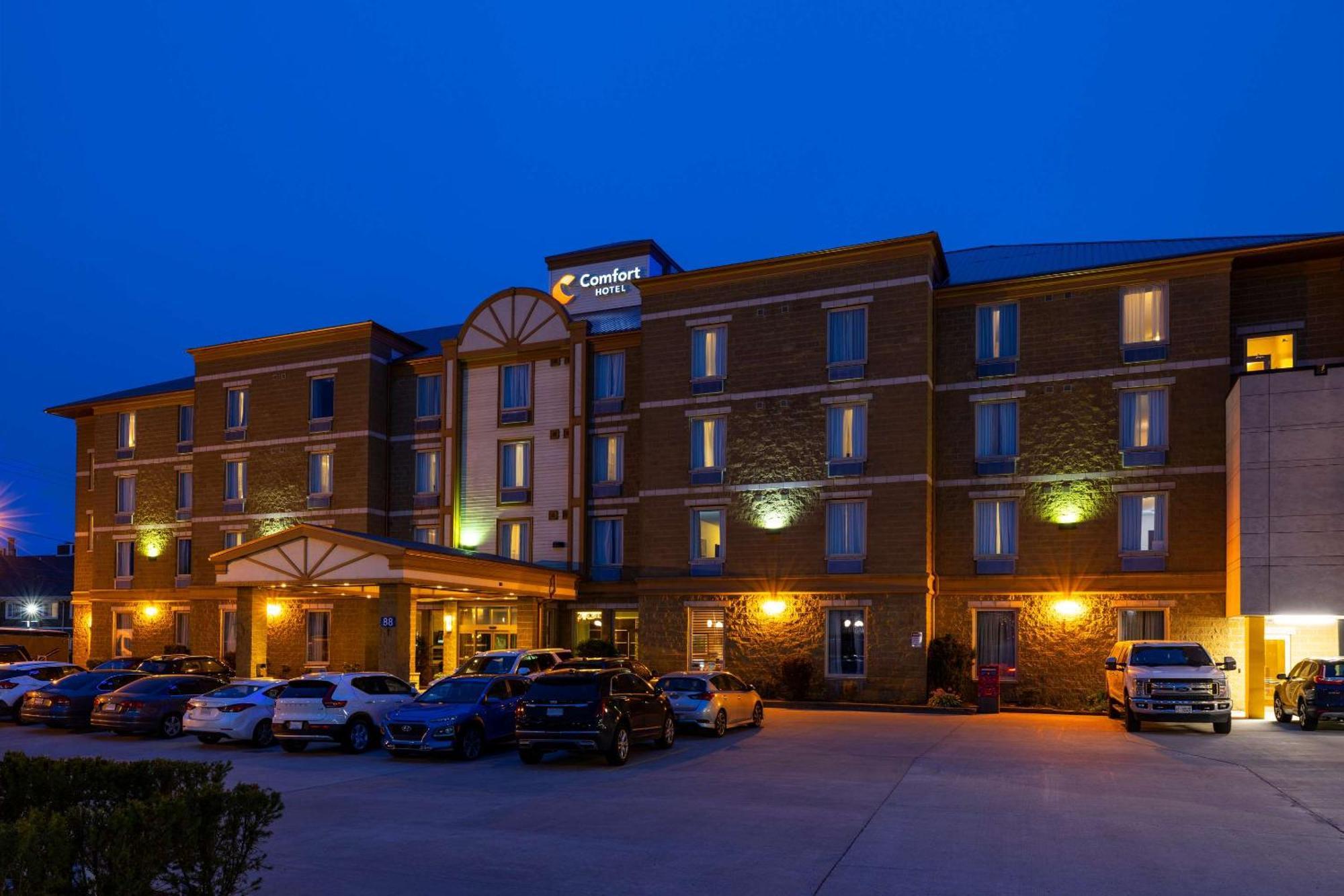 Comfort Hotel Bayer'S Lake Timberlea Ngoại thất bức ảnh