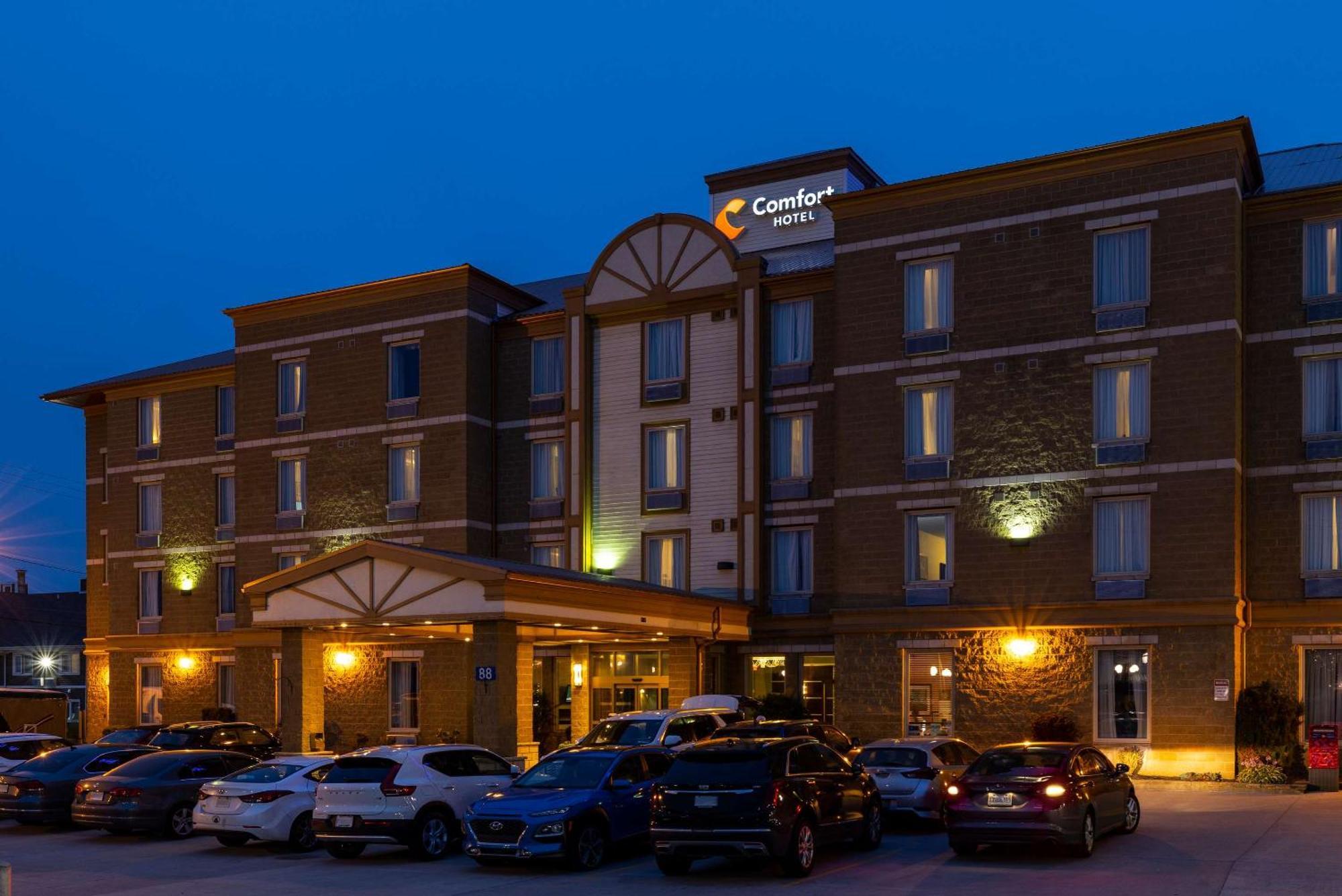 Comfort Hotel Bayer'S Lake Timberlea Ngoại thất bức ảnh