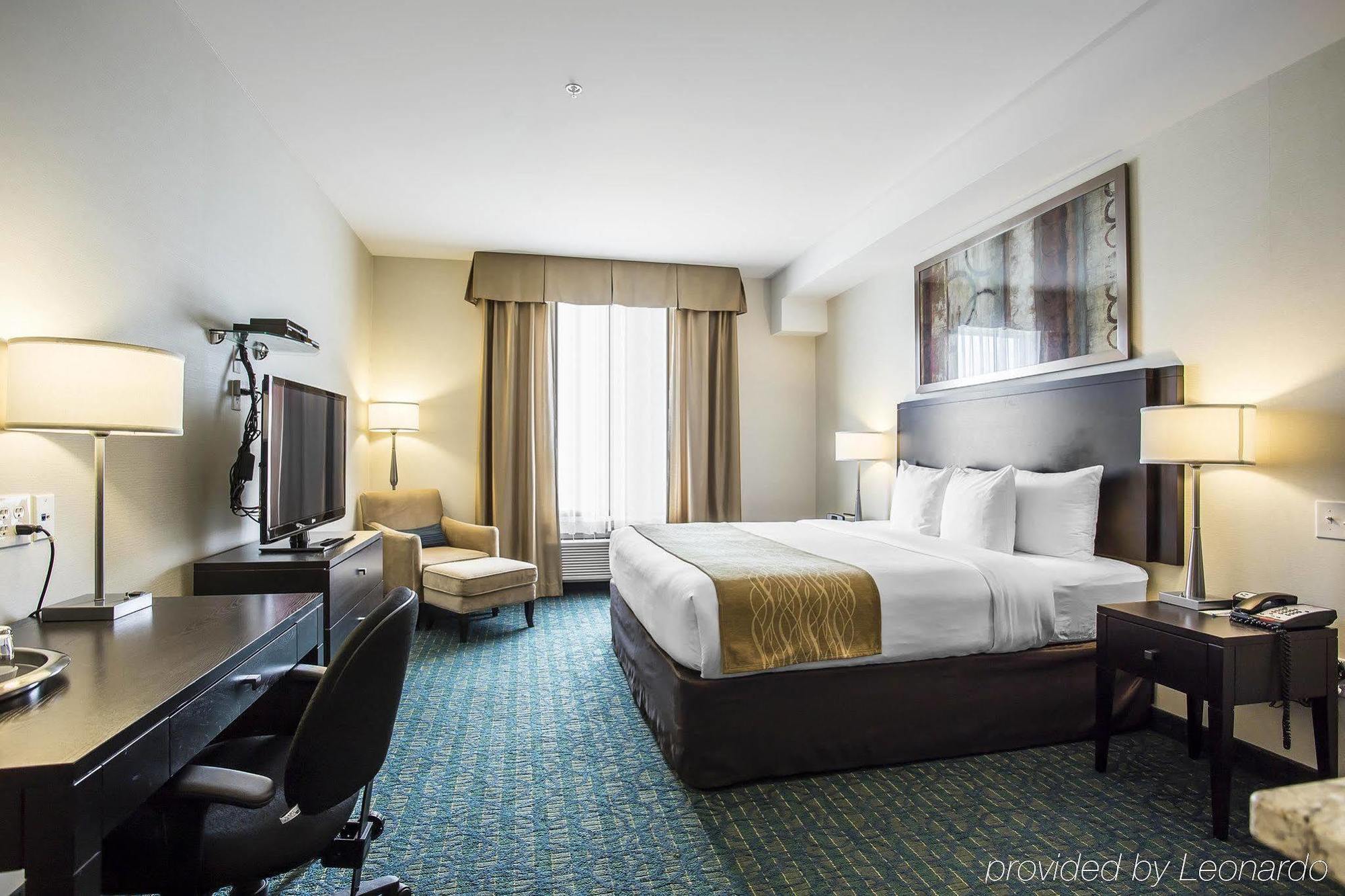 Comfort Hotel Bayer'S Lake Timberlea Ngoại thất bức ảnh