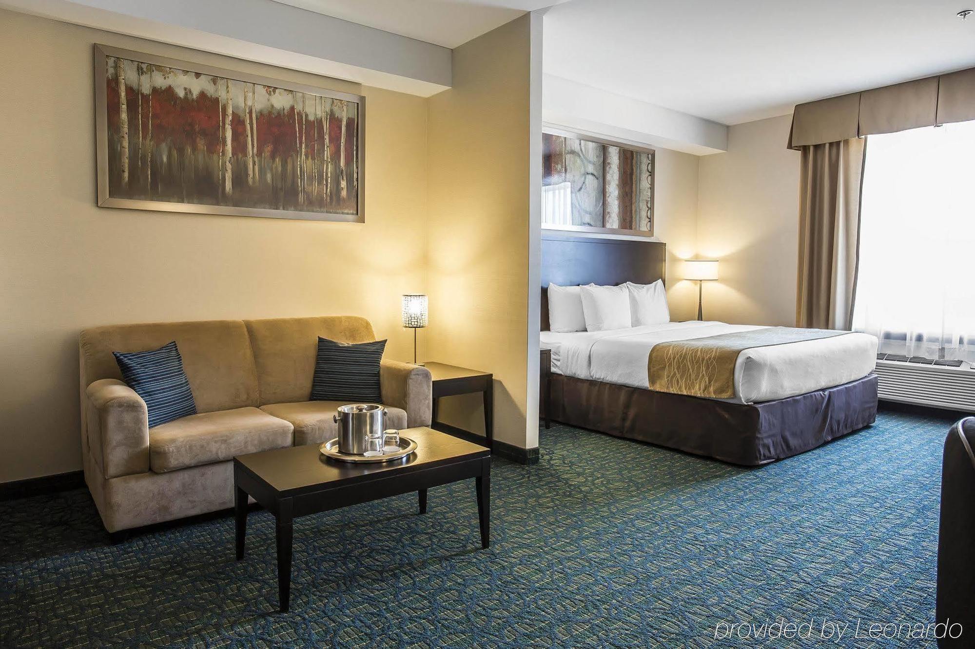 Comfort Hotel Bayer'S Lake Timberlea Ngoại thất bức ảnh